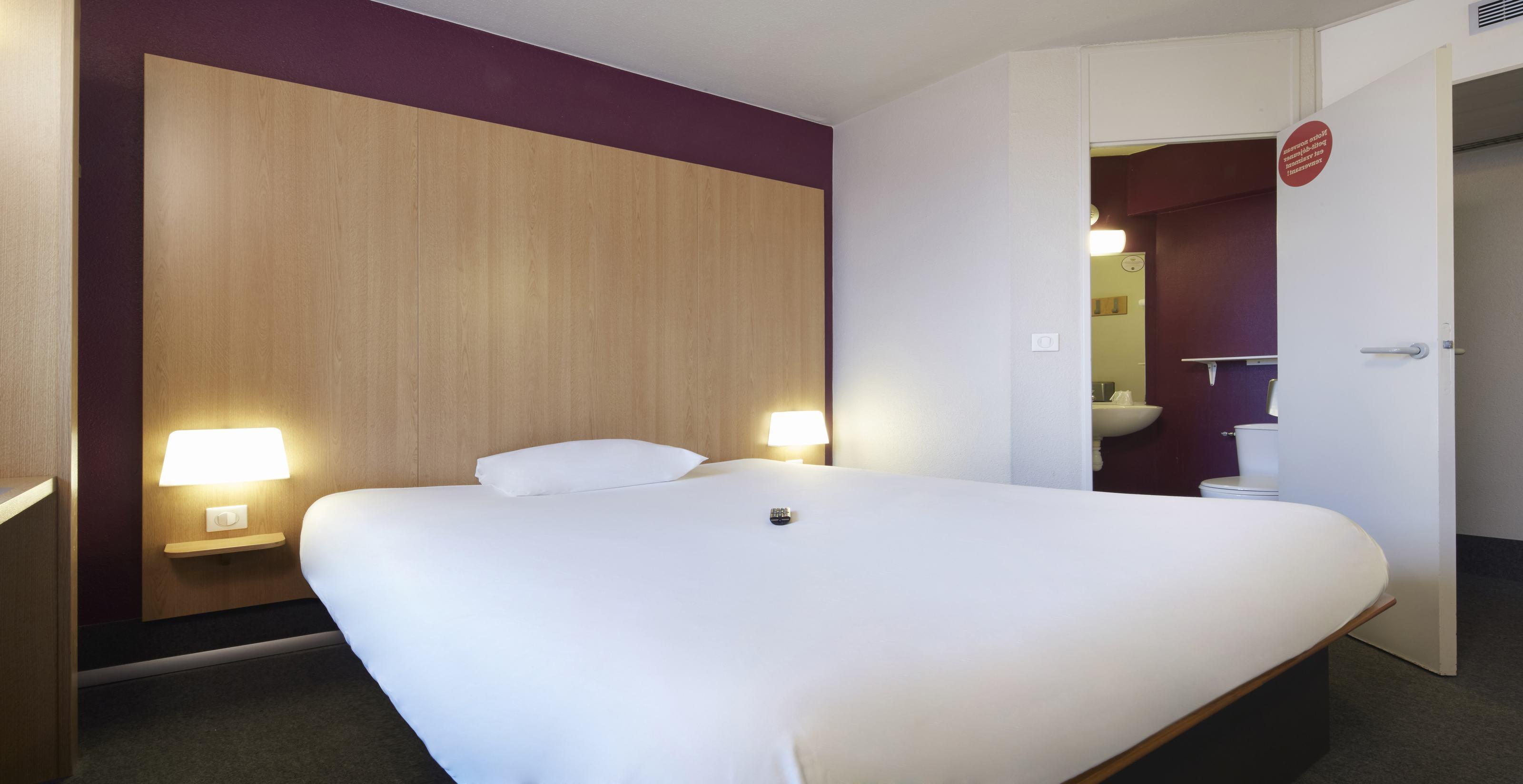 B&B Hotel Paris Porte De La Villette Exteriör bild